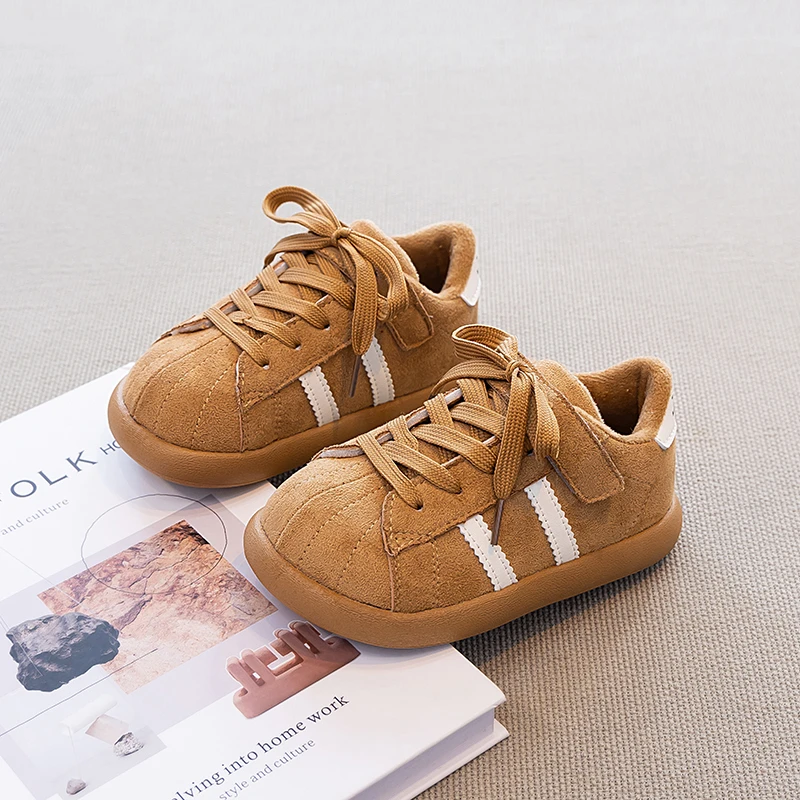 Spring Autumn Children Sneakers Candy Colored Kids Skate Shoes Vintage Casual Student Board Roller Skate Shoes Tenis Infantil