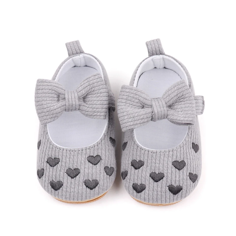 

0-18M Newborn Baby Girls Mary Jane Flats Non-Slip Heart Princess Dress Shoes Infant Crib Shoes with Bow