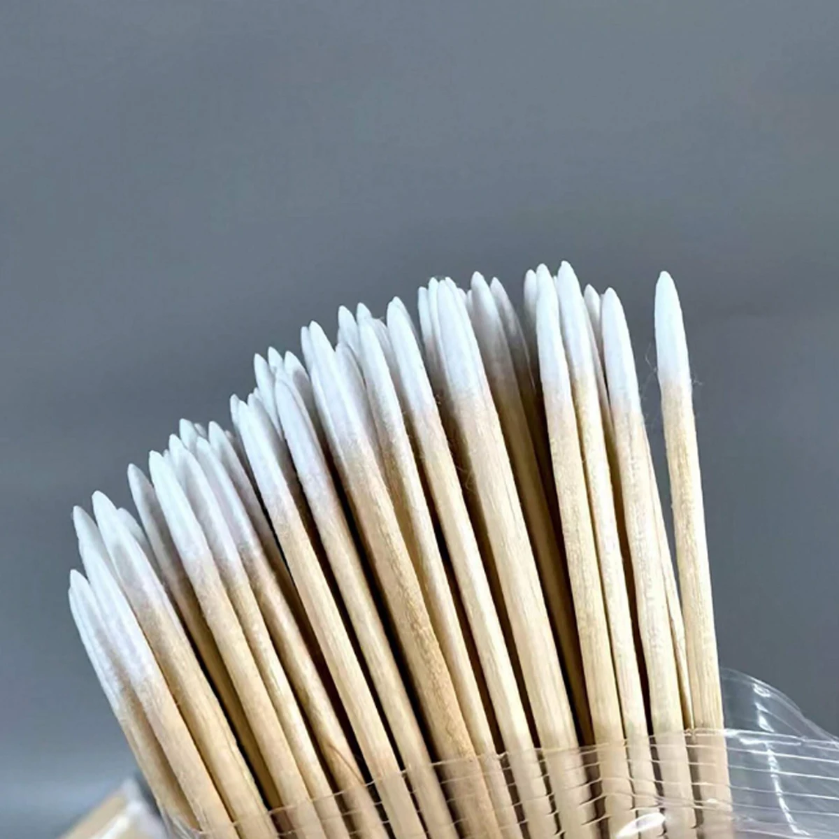 100pcs Cotton Swabs,Precision Micro Scraping Cotton Swabs, Eyebrow Tattoo Beauty Makup Nail Cleaner Wooden Handle Pointed Tip