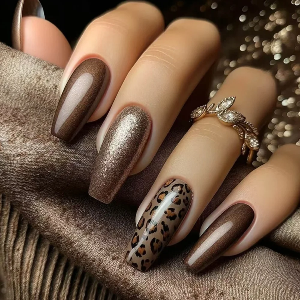 24pcs Wearable Glossy Short Ballet Press on False Nails Brown Dried Flower Design Manicure Solid Color Art Simple Fake Nail Tips