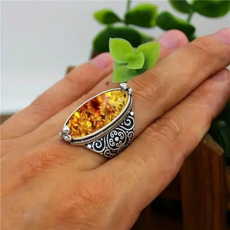 European and American Creative Retro Imitation Amber Ring Bohemian Ethnic Style Ancient Silver Carved Men's Ring