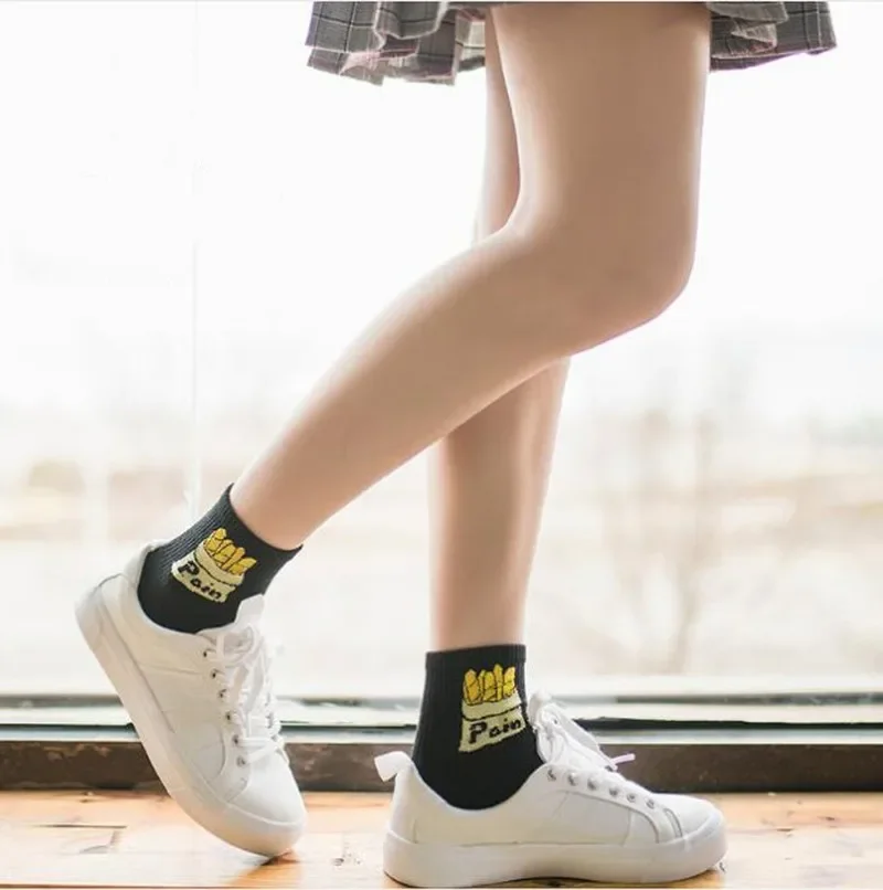 تنفس عارضة الصلبة أسود أبيض طويل الجوارب المتناثرة الهيب هوب سكيت طاقم الجوارب امرأة الكرتون الجوارب