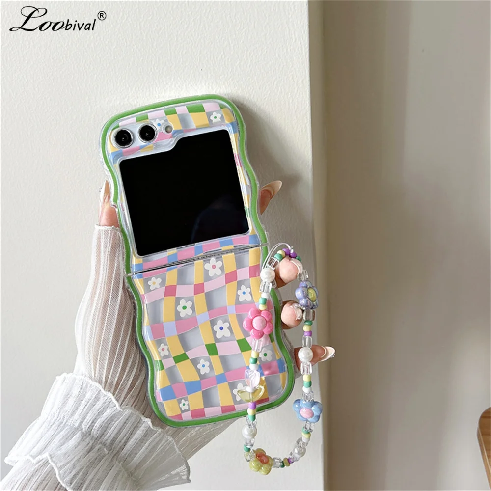 Cute Cartoon Flower Bracelet Case for Samsung Galaxy Z Flip 5 4 3 6 Flip5 Zflip4 Beads Wrist Chain Wavy Painting Korea Cover