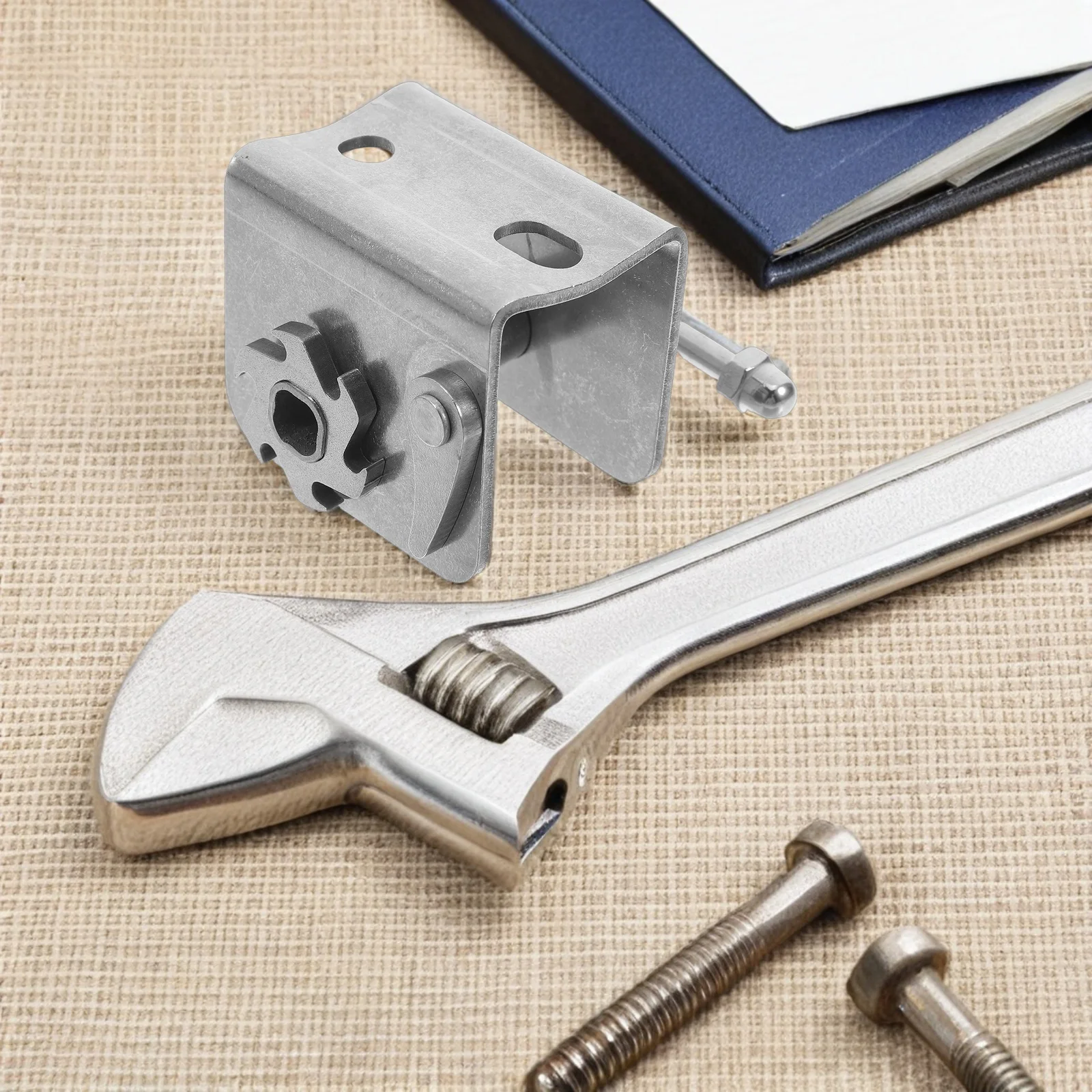 

Badminton Column Wire Tensioner Stainless Steel Construction Easy to Use for Various and Secure Setup