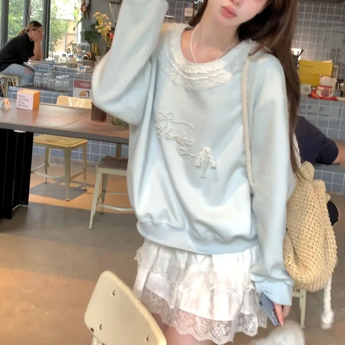 

Gagarich 2025, дизайн во французском стиле, нишевая кружевная толстовка с круглым вырезом, женская ранняя осень, новая корейская версия, утягивающий свободный топ