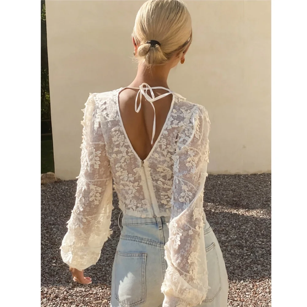 Fashionable And Sexy Deep V-neck Hollow Strap Short Lace Top Women's Shirt Chemises Et Blouses Blusas Juveniles Mujer
