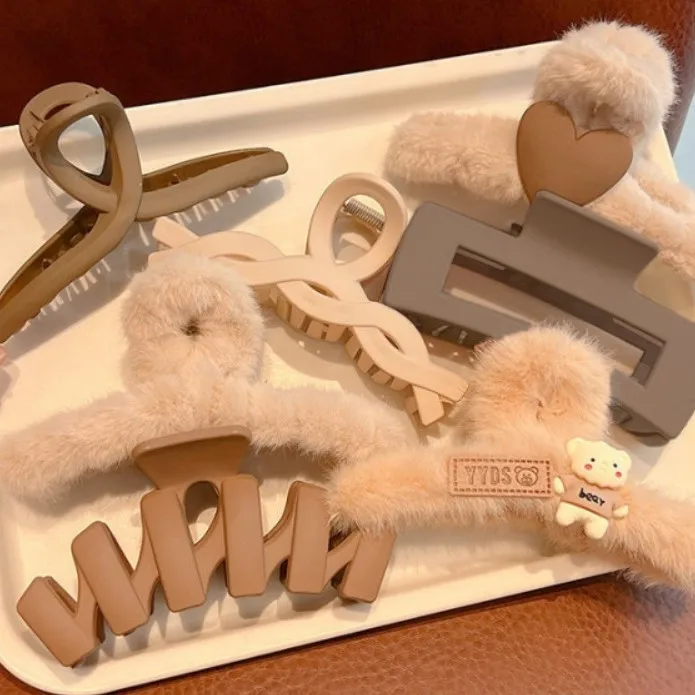 

Весенне-летний новый простой темпераментный матовый набор заколок для волос, женские волосы на затылке, зажим в виде акулы, головной убор