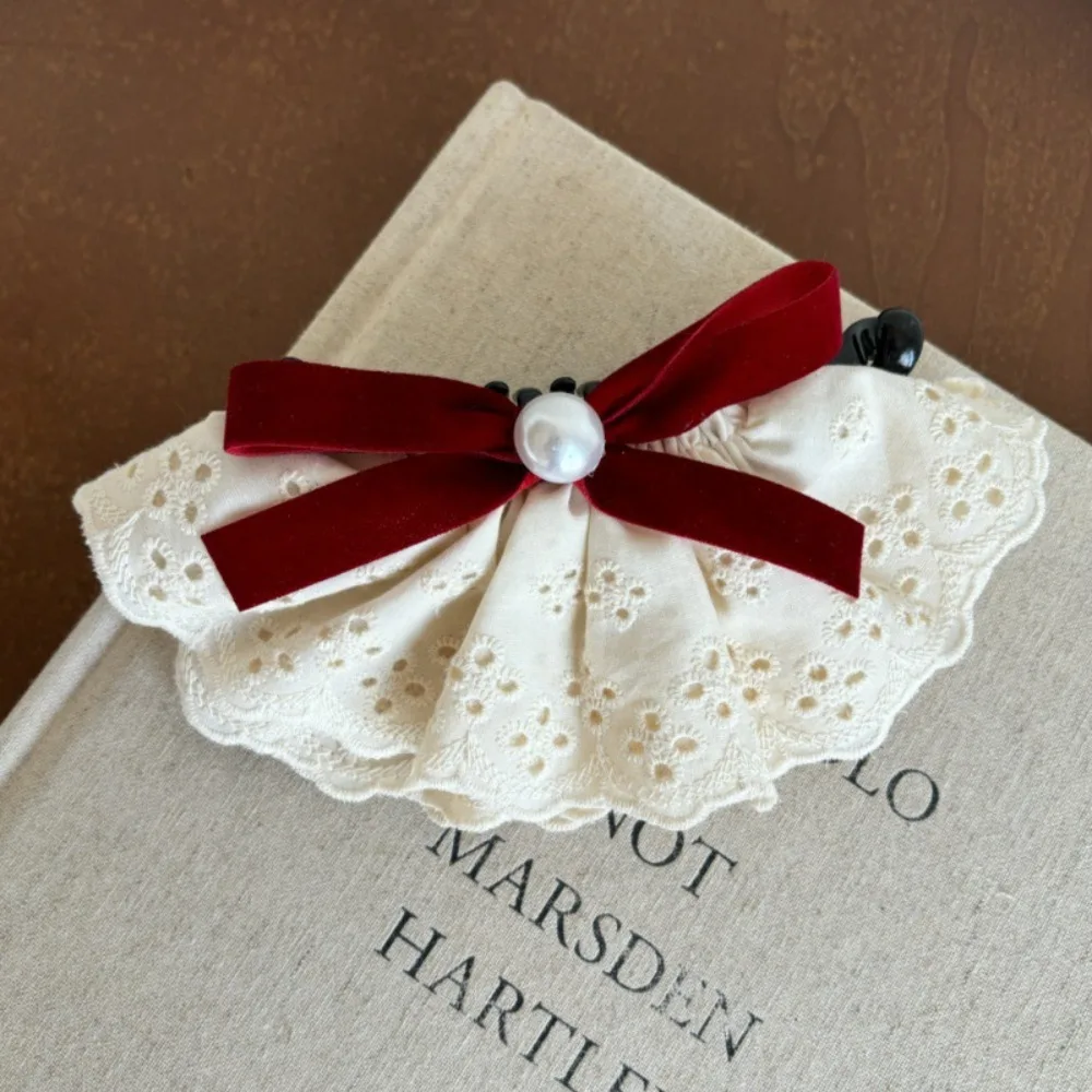 

Cute Cloth Red Velvet Bow Hair Clip Pearl Vintage Style Bowknot Banana Clip Hair Clips Korean Style Lace Bow Hairpin Gift