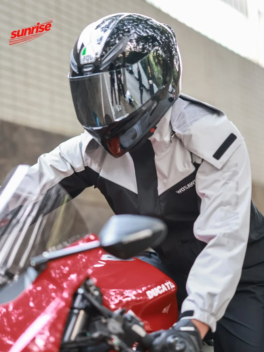 

Motorcycle Rain Suit Waterproof Durable Split Jacket Anti-Storm Outdoor Riding Gear Off-road Raincoat for Men & Women