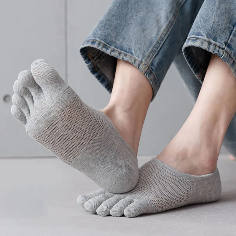 

Man Slipper Toe Socks Mesh Hollow No Show Socks Sweat-absorbing Boat Sock Ankle Short Socks Cotton Breathable Five Finger Socks