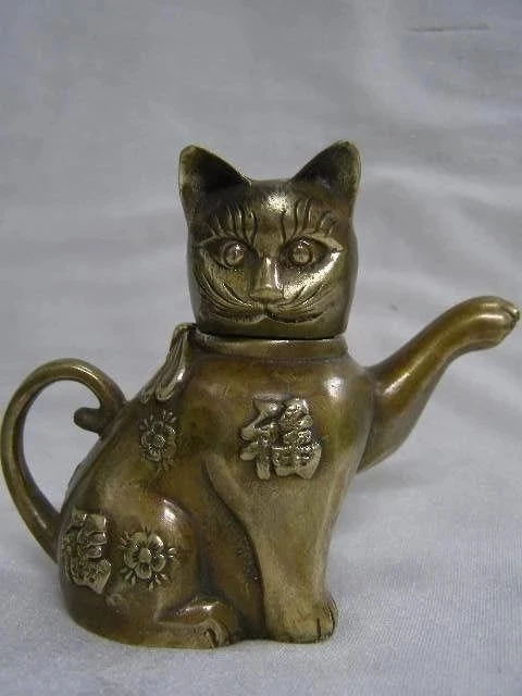 Rare Tibetan copper lucky cat sculpture teapot