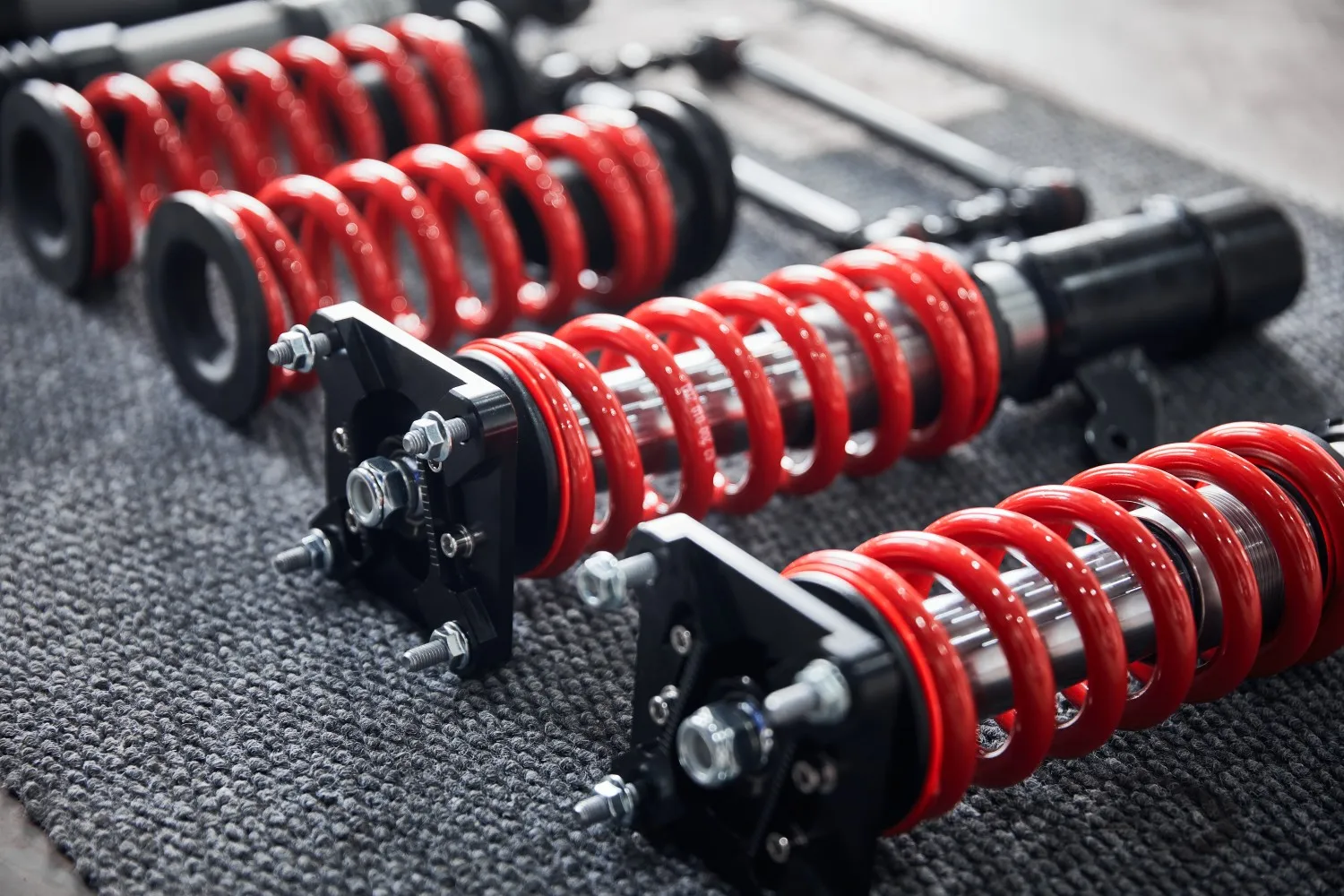 073 High Performance Inverted Racing Coilover Shock Absorbers Auto Suspension Kit for BMW M4 2WD G82/G83 21+