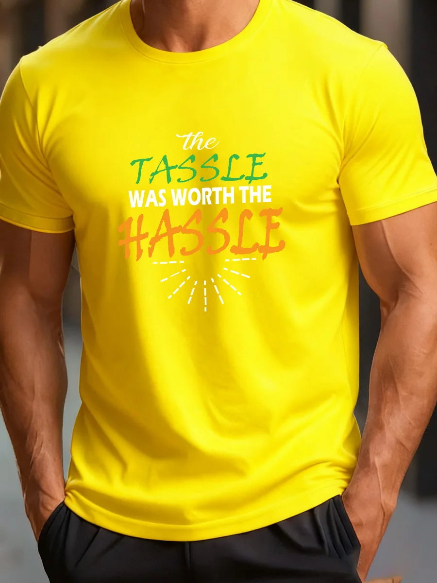 تي شيرت برتقالي بأكمام قصيرة مع طباعة جرافيك "The Tassle Was Worth The Hassle". #6