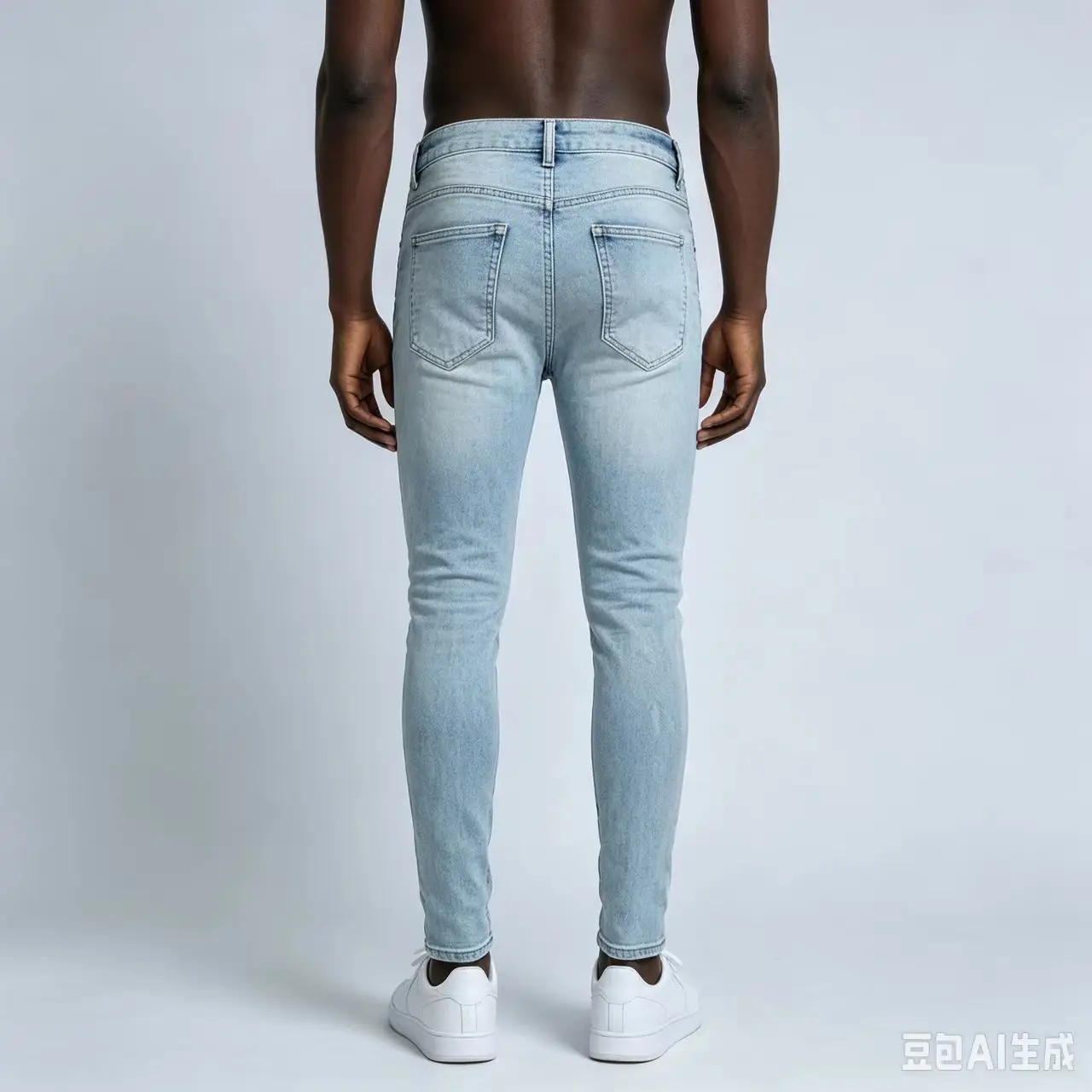 Y2k designer's fashionable new men's jeans, washed with nostalgia, perforated patch, elastic band, slim fit, light blue jeans