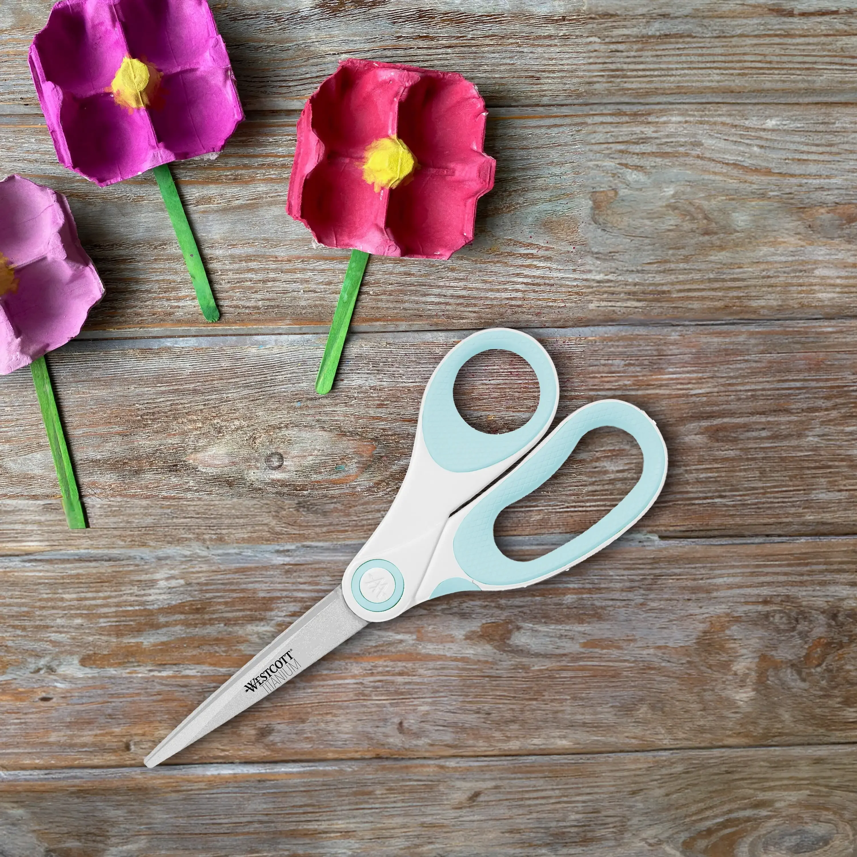 كربو تيتانيوم، مقص غير لاصق، 8 بوصة، للحرف اليدوية، أبيض/أزرق، عدد واحد