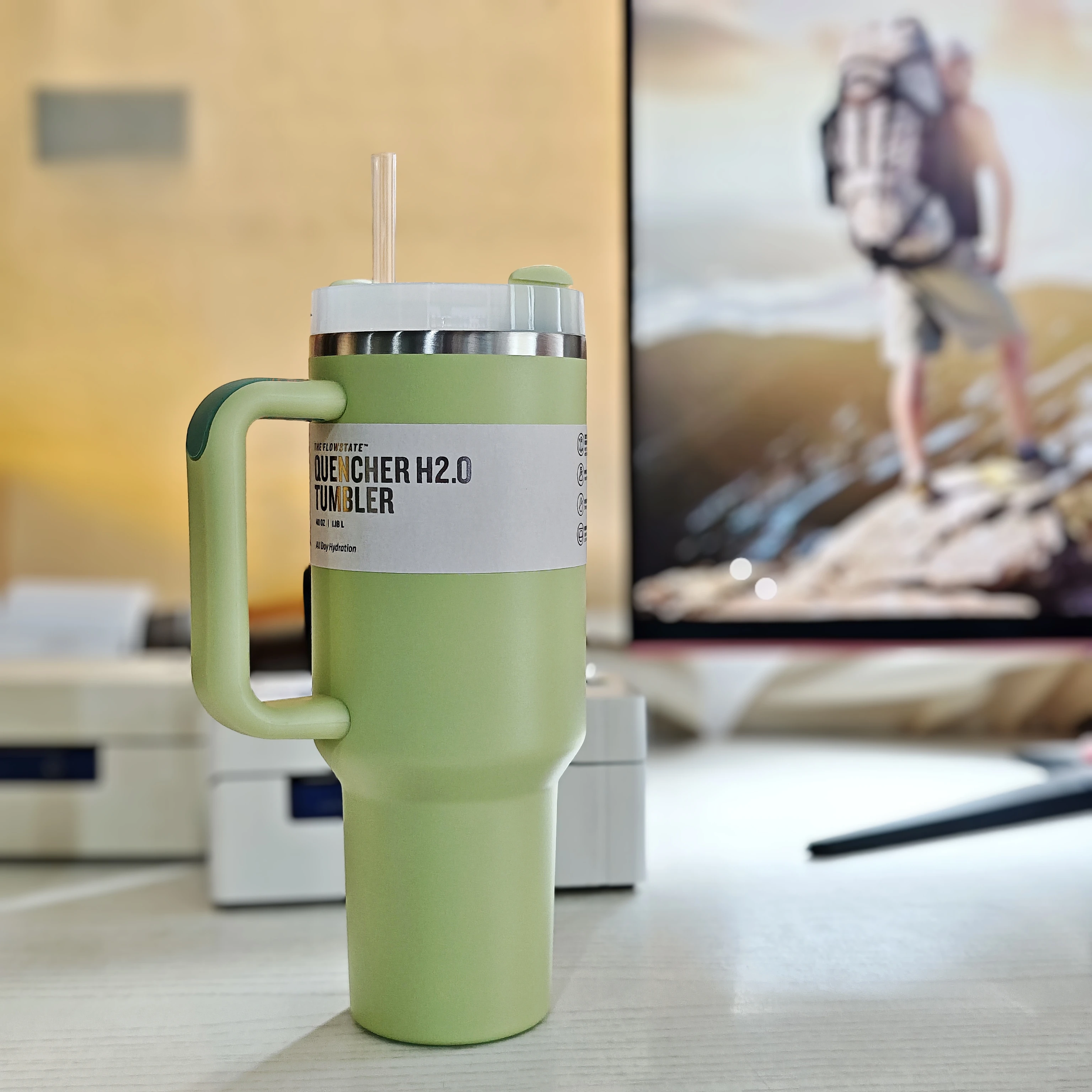 غطاء مع غطاء من القش 30 أونصة/40 أونصة من الفولاذ المقاوم للصدأ معزول للسيارة كوب سفر حراري مزدوج الجدران