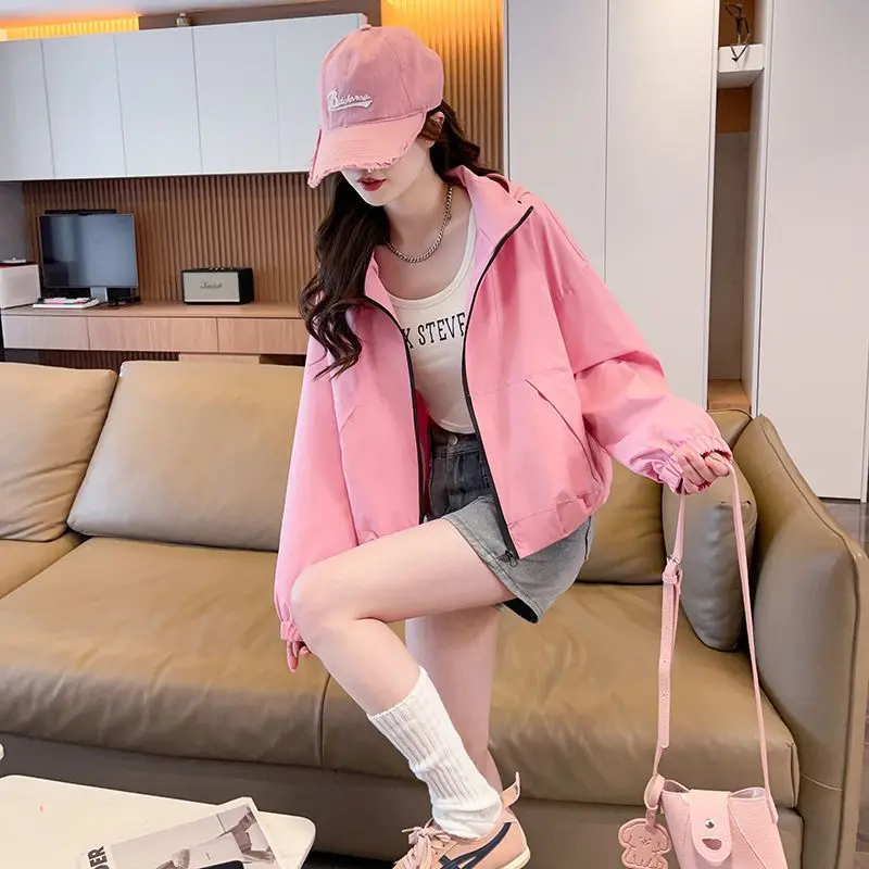 سترة نسائية قصيرة بقلنسوة موضة 2026 معاطف ربيعية جديدة فضفاضة باللون الوردي للدراجات النارية معطف أساسي قصير مصدات الرياح في الشارع #3