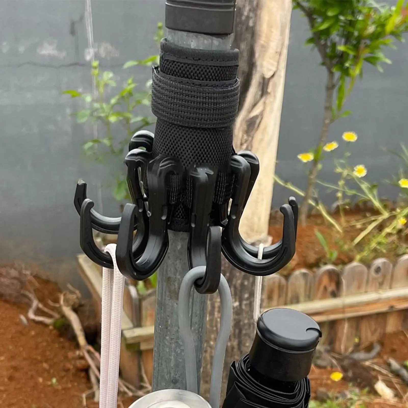 

Beach Umbrella Hook Beach Umbrella Hanging Hook Set with 6 Hooks Camera Sunglasses Bags Beach Umbrella Hang Holder