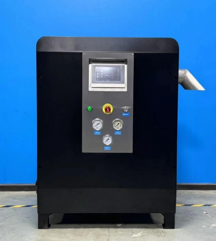 

Высококачественная промышленная машина для производства сухого льда с точным контролем температуры для холодильных складов супермаркетов и лабораторных помещений