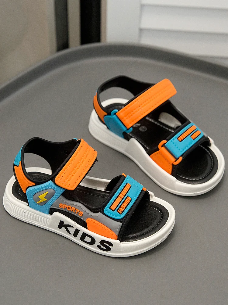 

Сандалии для мальчиков. Новые летние пляжные детские спортивные сандалии с открытым носком на мягкой подошве.