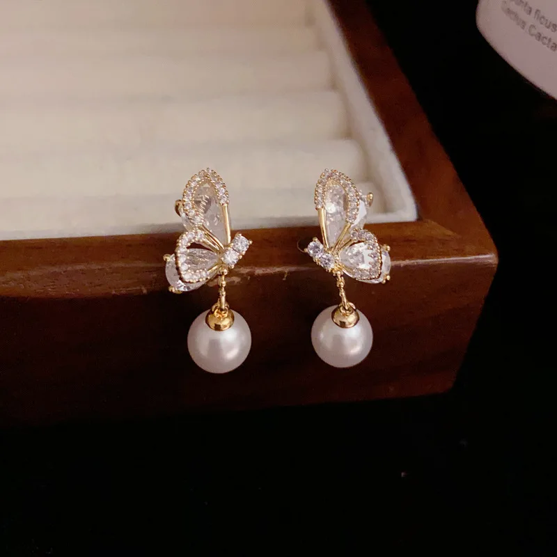 

925 Silver Needle Unique Design Zircon Butterfly Pearl 14K Gold Plated Earrings for Women Luxury Drop Earrings Wholesale