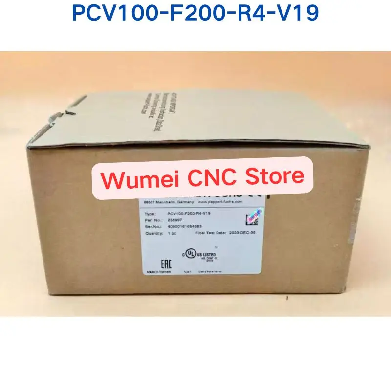 

Совершенно новый оригинальный считыватель кодов PCV100-F200-R4-V19