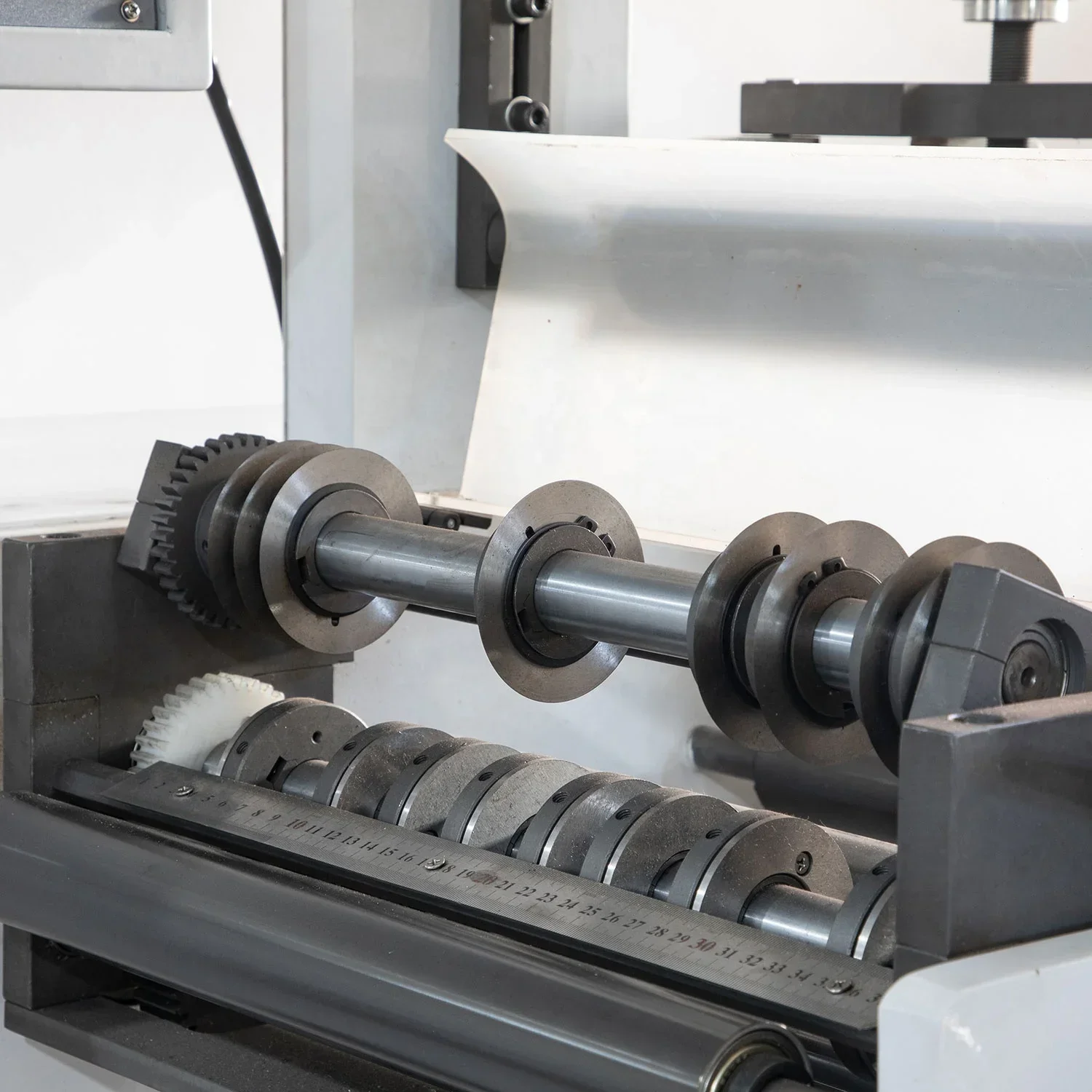 Découpeuse d'étiquettes, Machine de découpe rotative, deux Station de découpe, prix à vendre