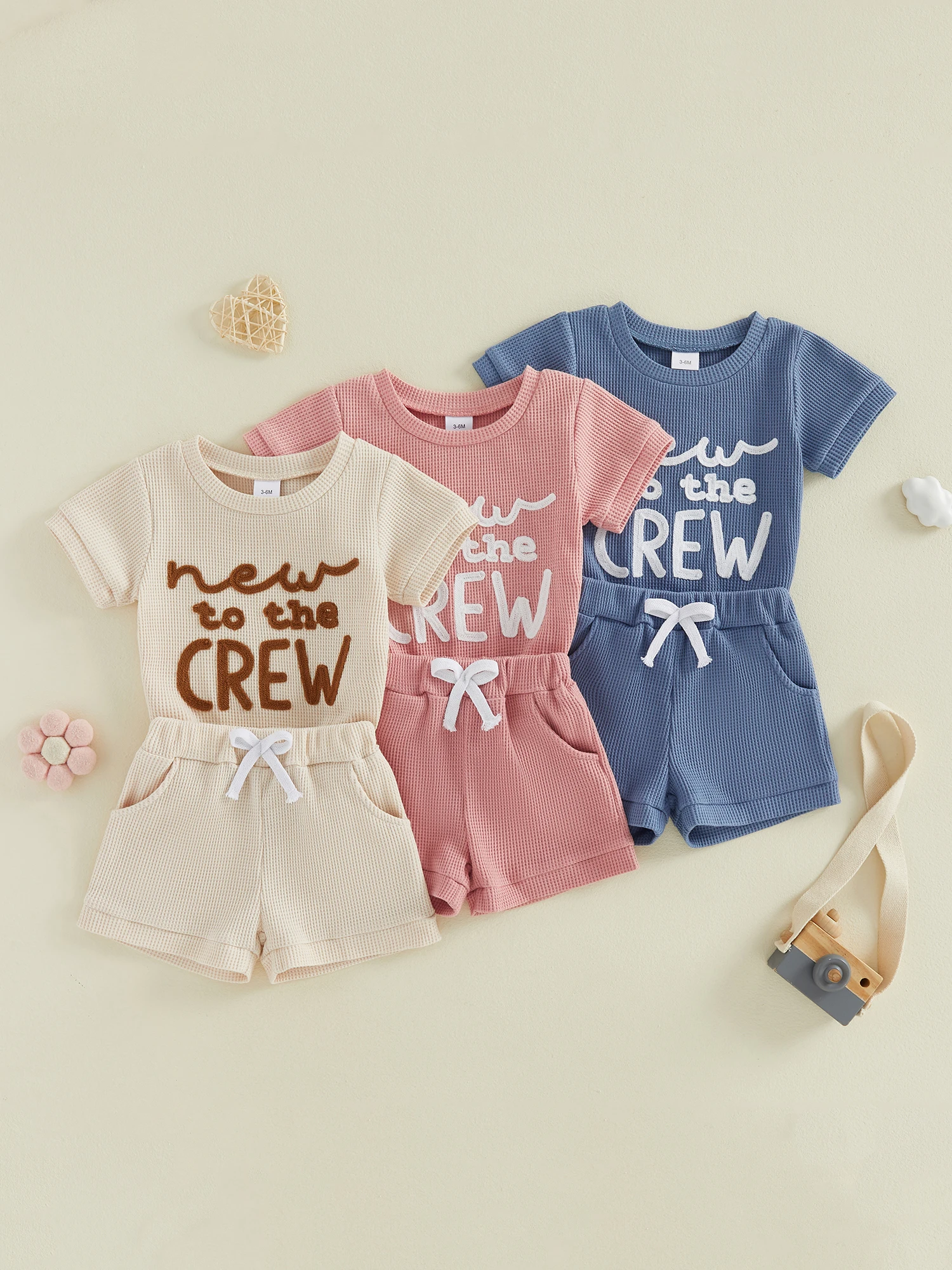 

Комплект из комбинированного хлопкового комбинезона без рукавов и шорт с завязками на талии для малышей унисекс с животным принтом для лета