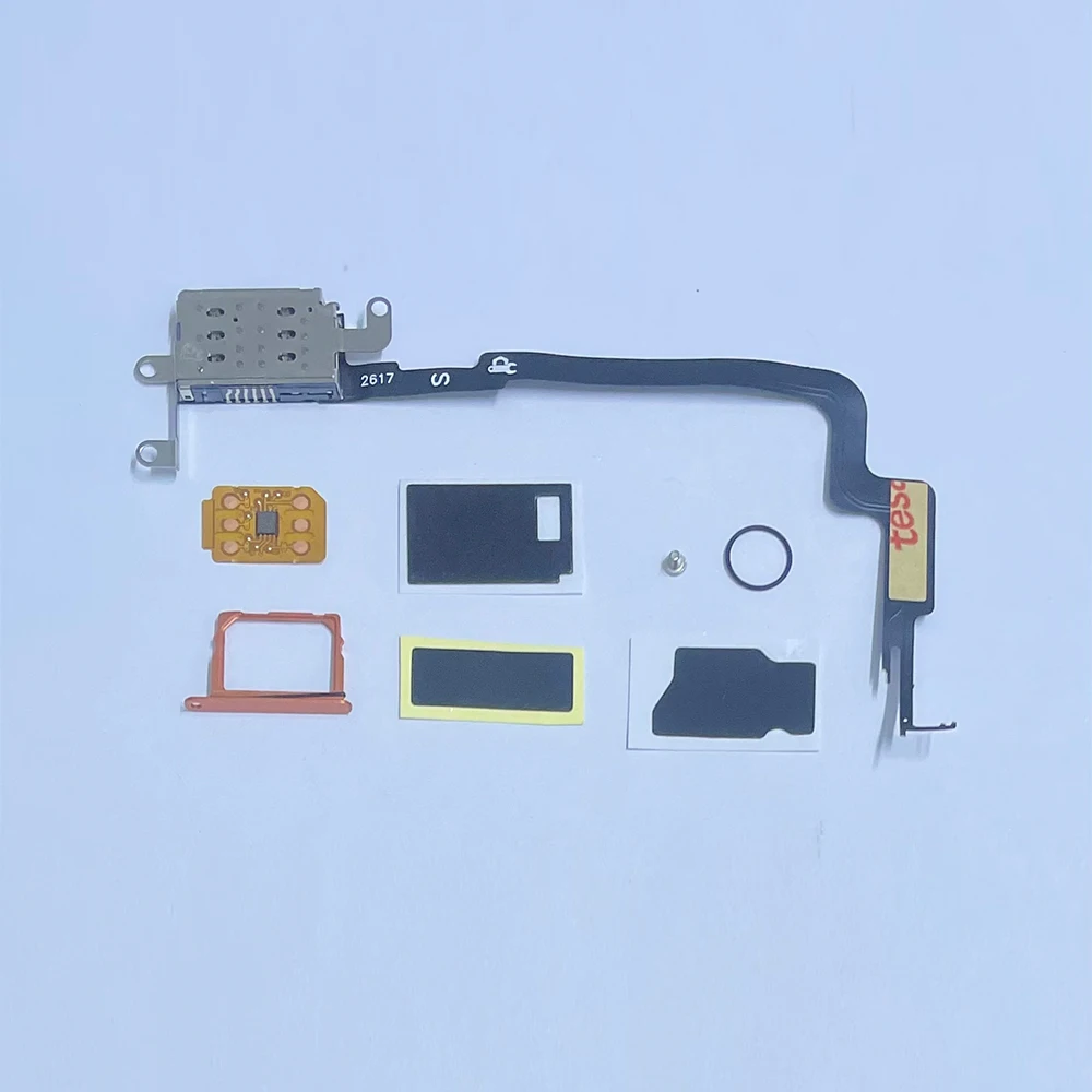 Kabel Flex do konwersji eSIM na dwie karty SIM (wersja amerykańska) ‬ Części zamienne do naprawy iPhone'a 17 Pro Max z wbudowanym rozwiązaniem integracji MEP Snow IC — zdjęcie produktu 2