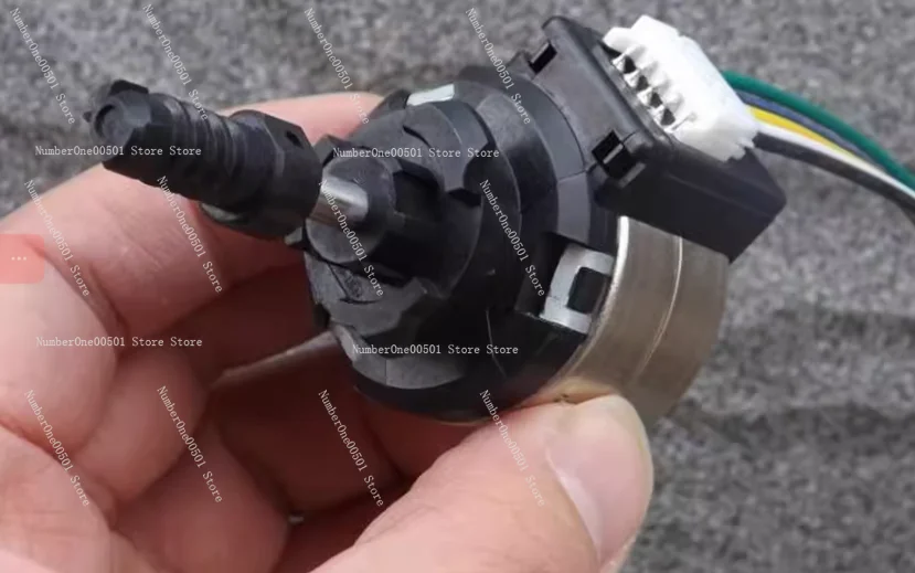 PL35L-024-VLB8 Stepper Motor DC 12V Linear Actuator for Headlight Leveling High Precision Adjustment