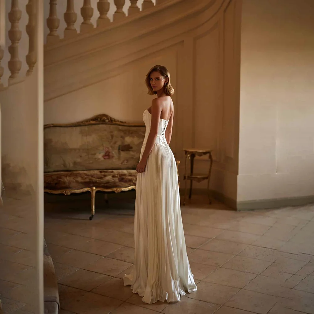 Strapless Satin Wedding Dress Embroidery Corset Bodice Pleated Skirt Lace Up Back A Line Long Bridal Gown Vestido De Novia 2026