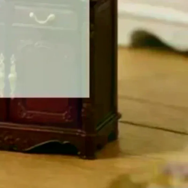 

1Pcs 1/12 Scale European Style Dollhouse Furniture Vintage Miniature Storage Cabinet Simulation Mini Screen Cabinet Model Toy