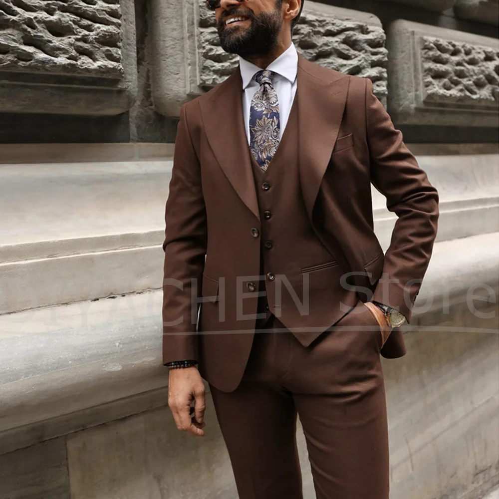 

Men's Brown Suit Set 3 Piece Chic Single Breasted Formal Business Office Wear Solid Color Fashion Groom Wedding Party Tuxedos