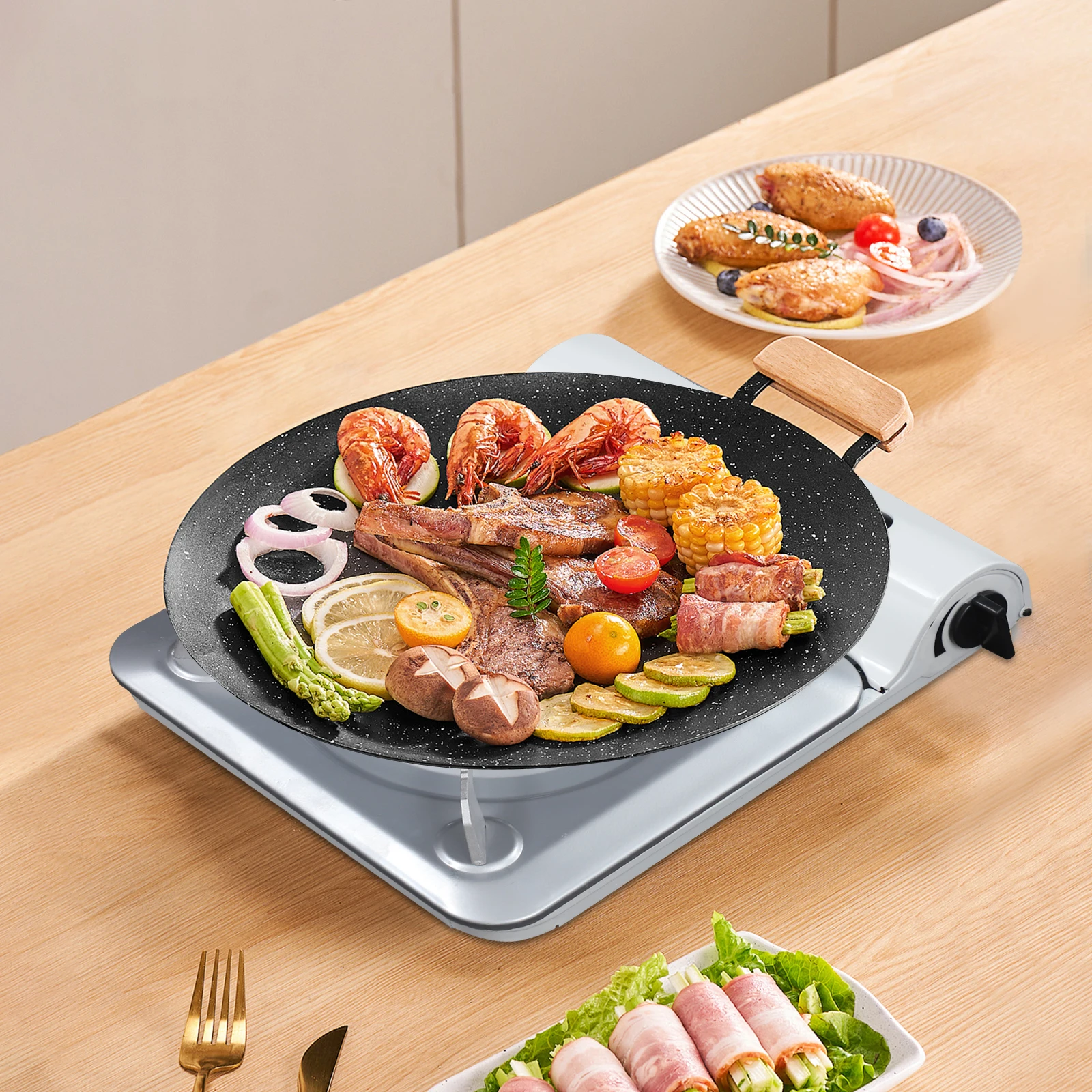 Tragbarer Campingkocher 3500W Butangasbrenner mit stufenloser Temperaturregelung, leicht zu reinigen, perfekt zum Grillen im Freien.