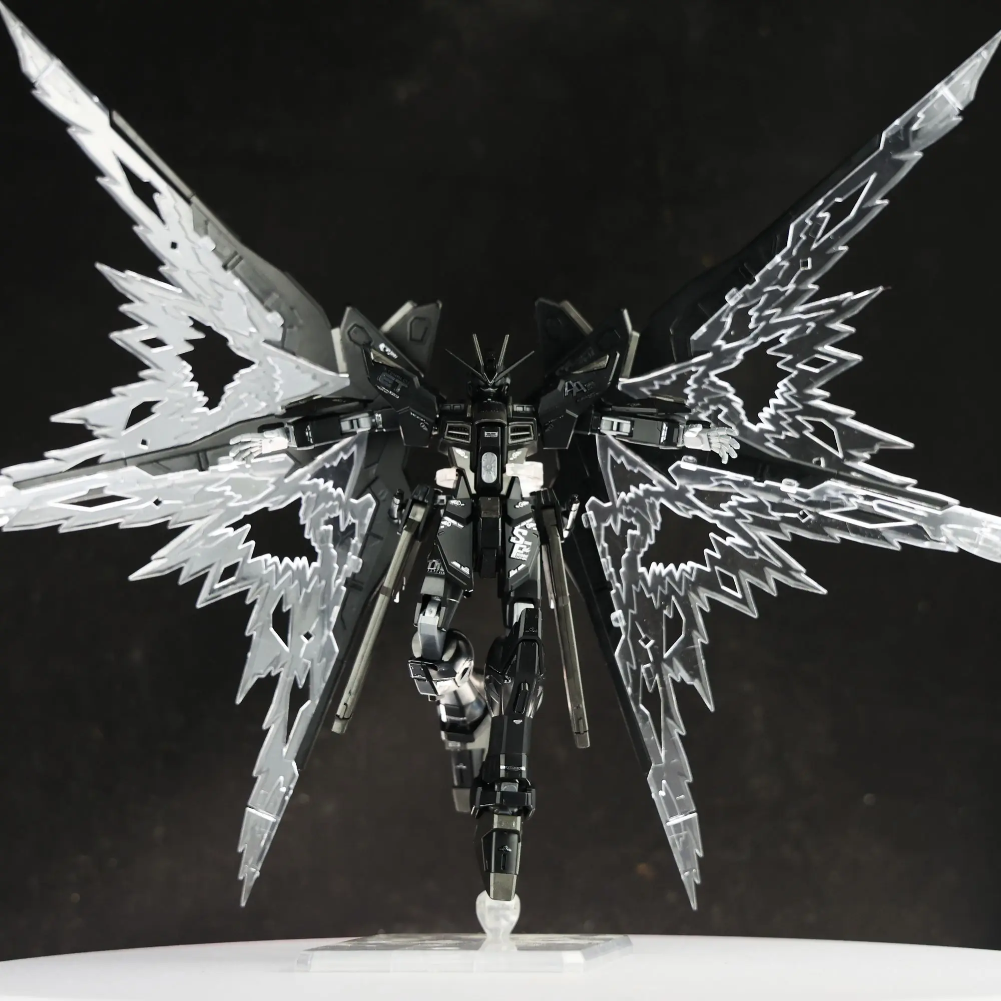 GK HGUC 1/144 Newborn Strike Freedom w/ Light Wings Midnight Legend Assembly Model Kit Action Figure Collectible Toy Gift