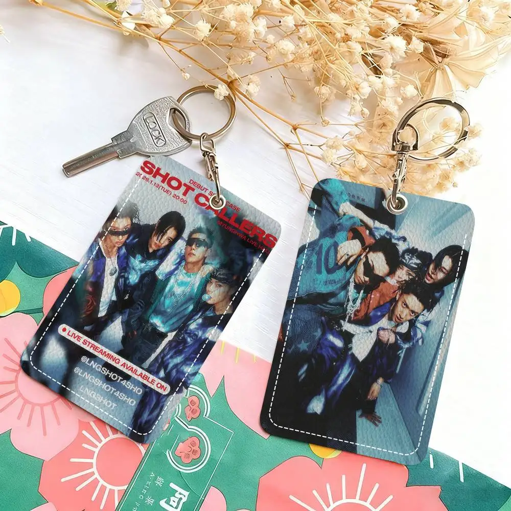 Korea L-l-lNGSHOT cool  Trendy Leather Card Case Keychain  Sturdy Holder for Credit and Transit Cards
