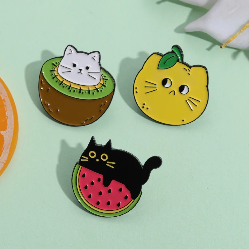 Custom Animal Fruits Enamel Pins Cute Cartoon Kitten Brooch Lapel Badges Backpack Hat Avocado Watermelon Jewelry Gifts Wholesale