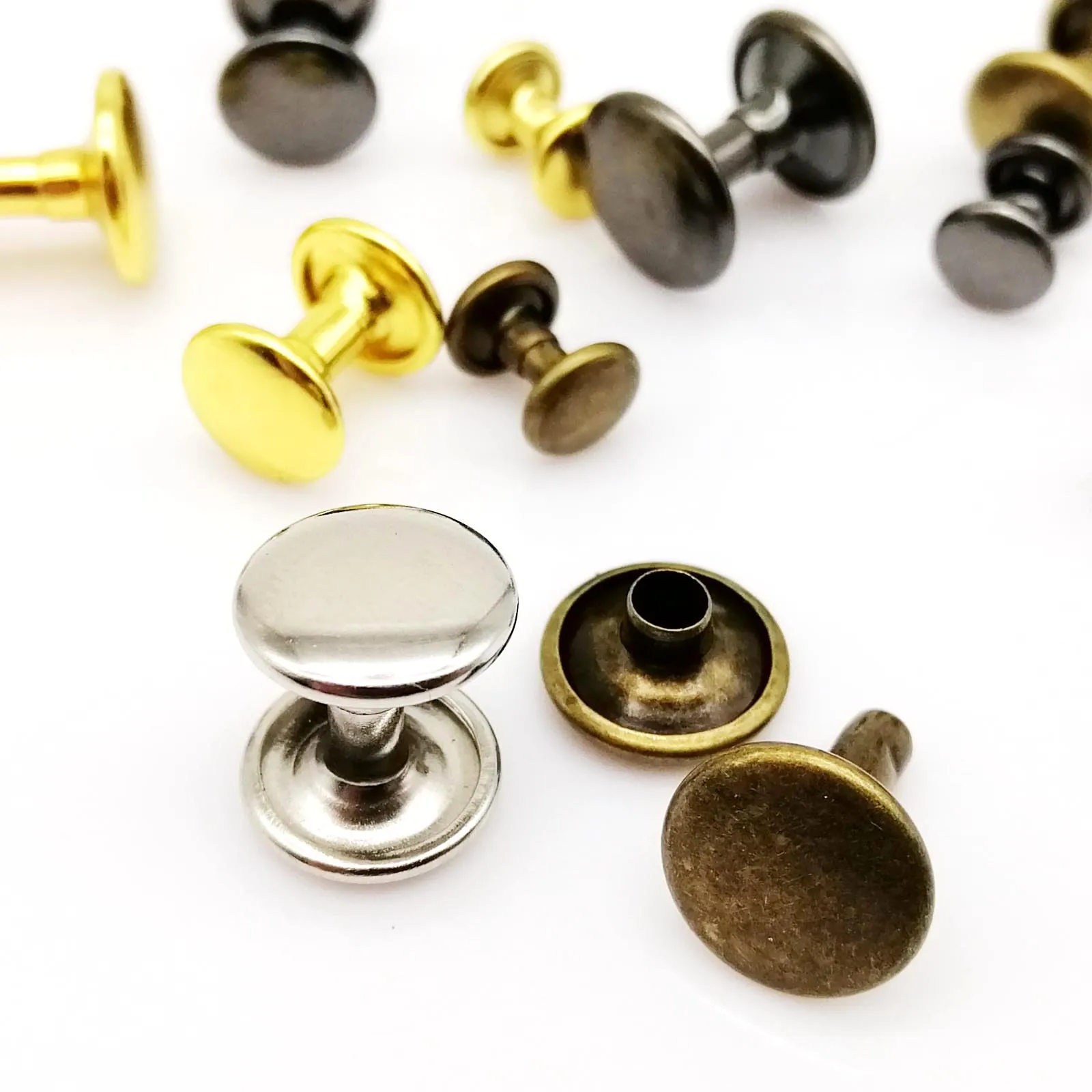 100 juegos de alta calidad 6mm 8mm 10mm Metal doble tapa remache redondo lateral cinturón de cuero cartera bolsa zapatos ropa DIY Nailhead Spike Stud