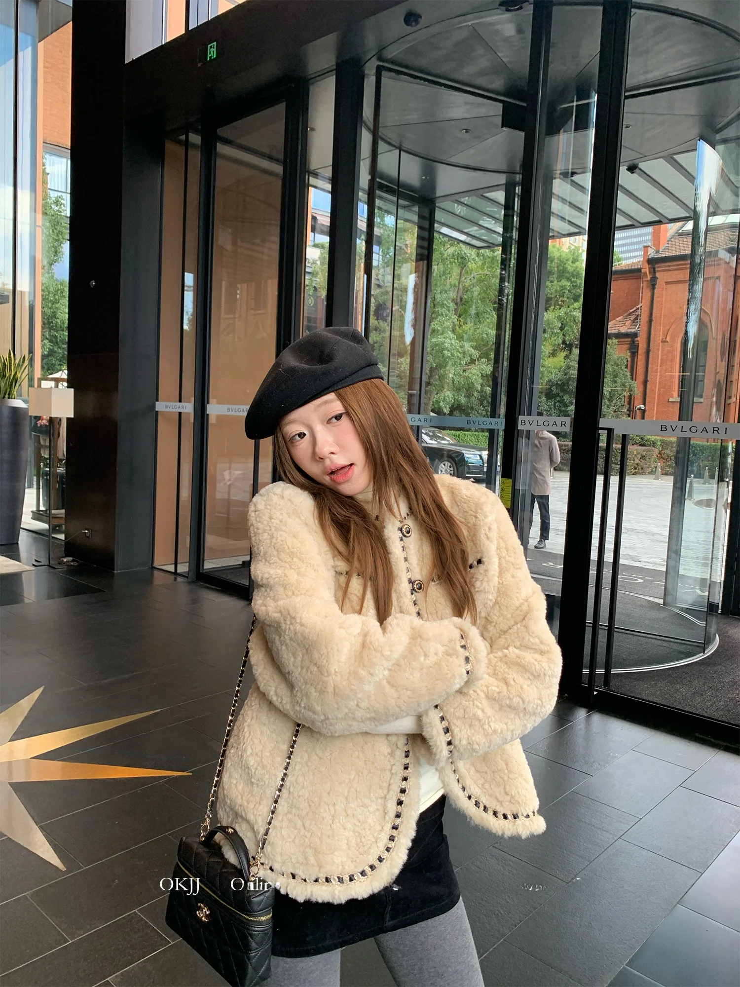 Jaqueta de Pele de Cordeiro OKJJ para Mulheres, Nova, Estilo Solto, Moda Outono Inverno, Top Simulado em Couro