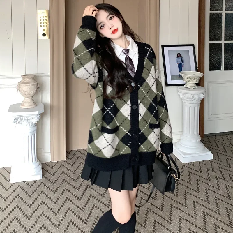 

Костюм-тройка, вязаный кардиган с длинными рукавами, свитер, женский корейский осенне-зимний клетчатый свитер, куртка, рубашка, плиссированная юбка