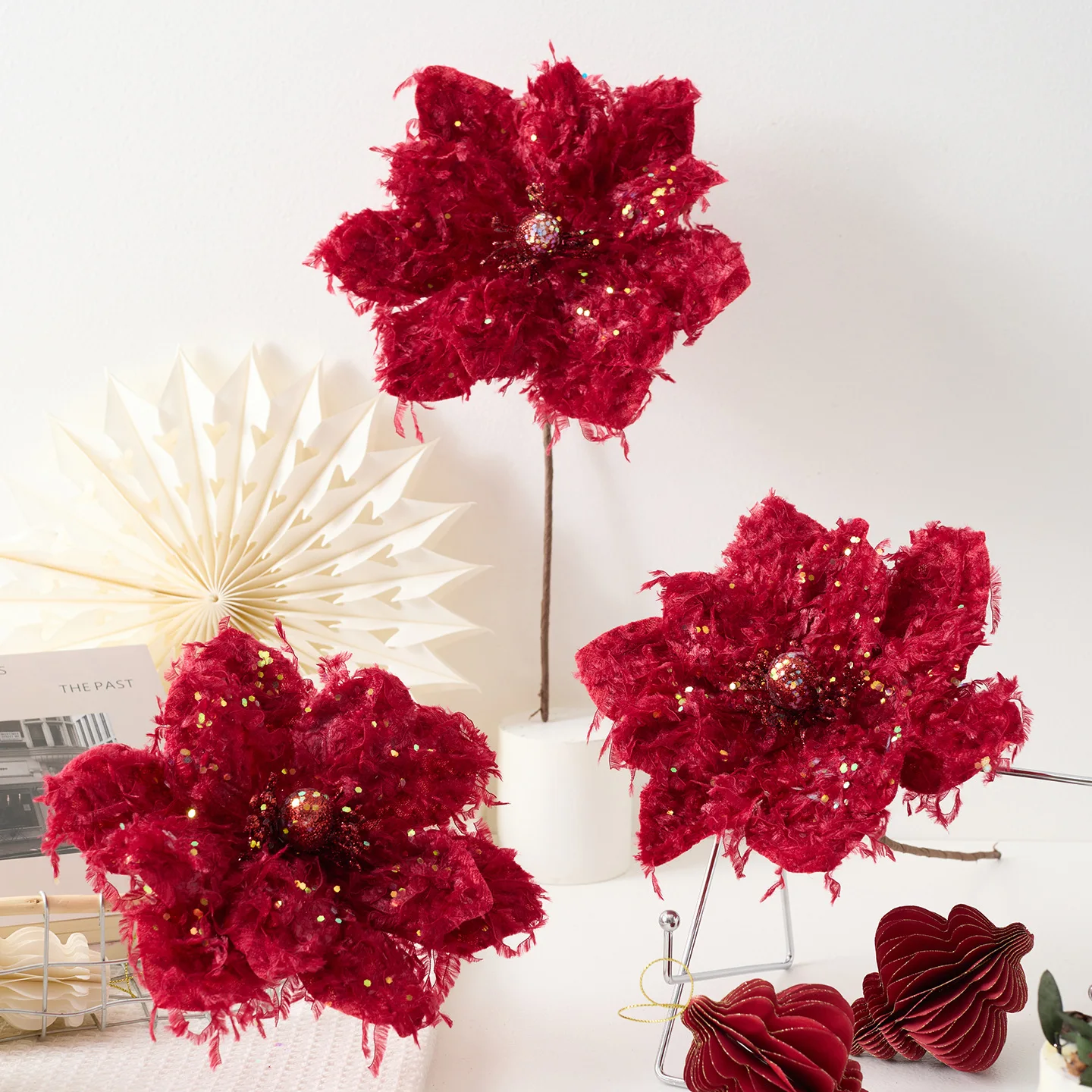 

2Pcs Christmas Decorations Ins High-Grade Burgundy Christmas Flowers Simulation Magnolia Flower Floral Scene Arrangement Props