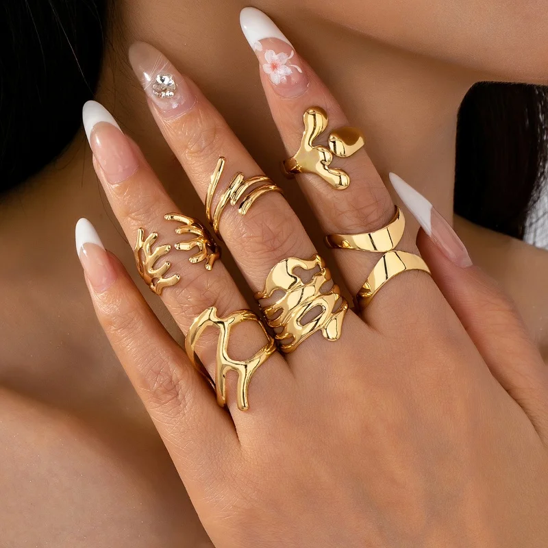 

6-Piece Set of Exaggerated Metal Irregular Line Water Drop-Shaped Rings Women's Punk Retro Fashion Everyday Party Jewelry Gifts