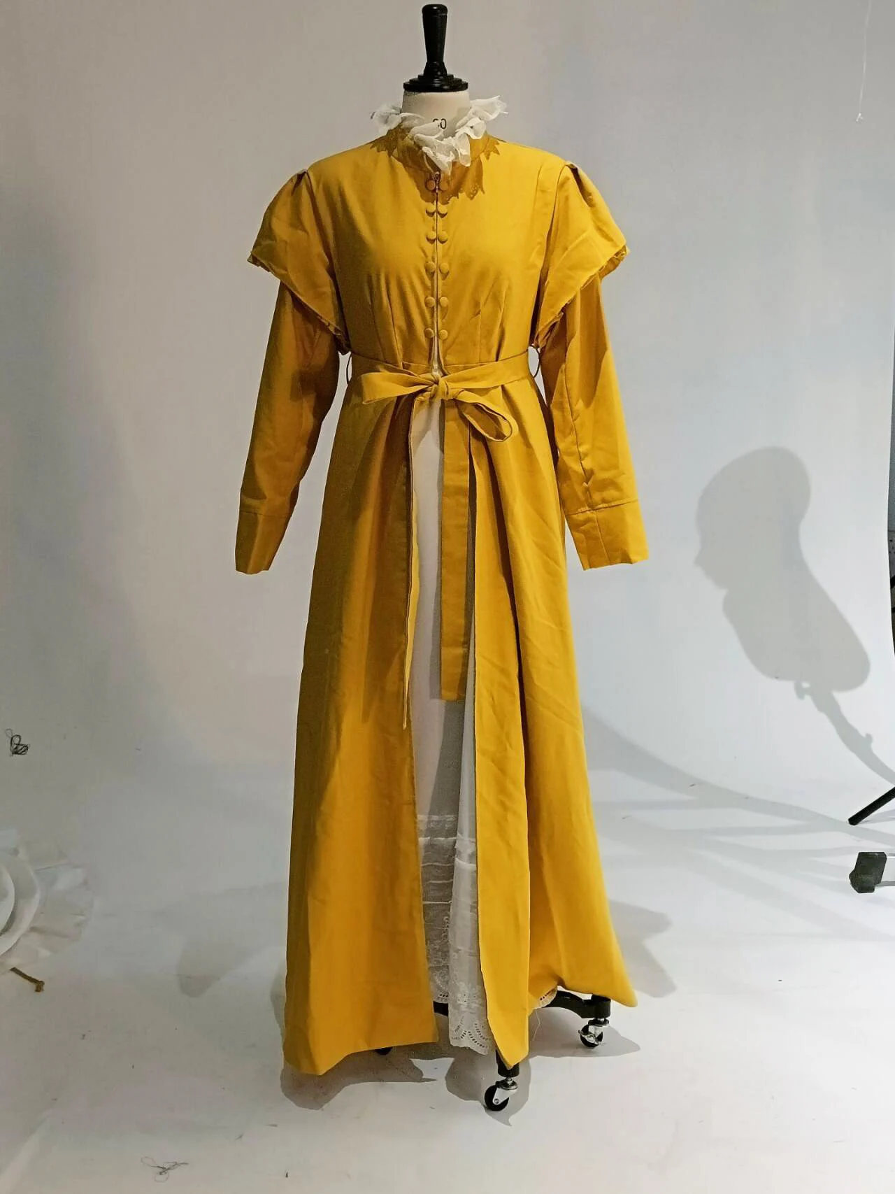 Cosplaydiy Movie Emma yellow regency dress Anya Taylor-Joy Costume Dress Jane Austen Emma vittoriano abito da passeggio a vita alta