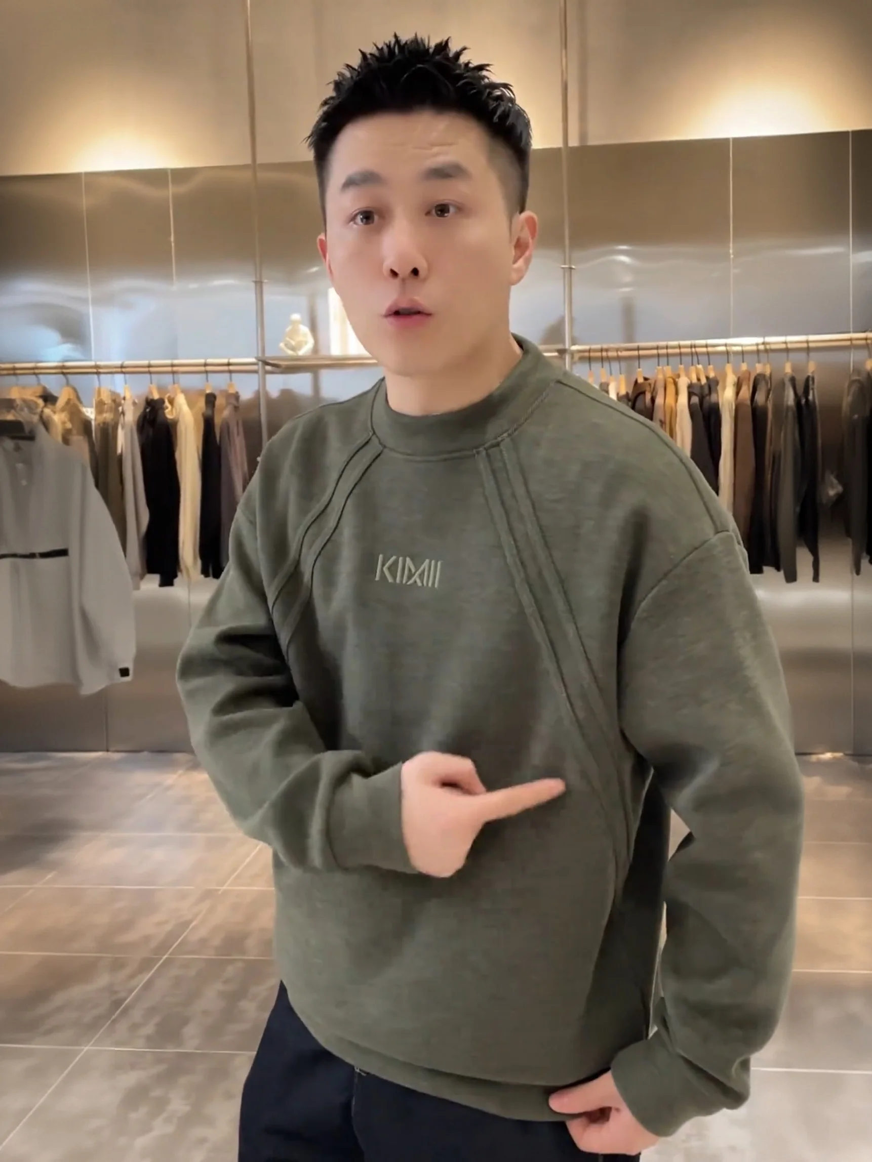 

Мужской зимний утепленный свитшот с круглым вырезом и флисовой подкладкой, повседневный, универсальный, теплый, комфортный, из смесового хлопка и полиэстера, с вышивкой.