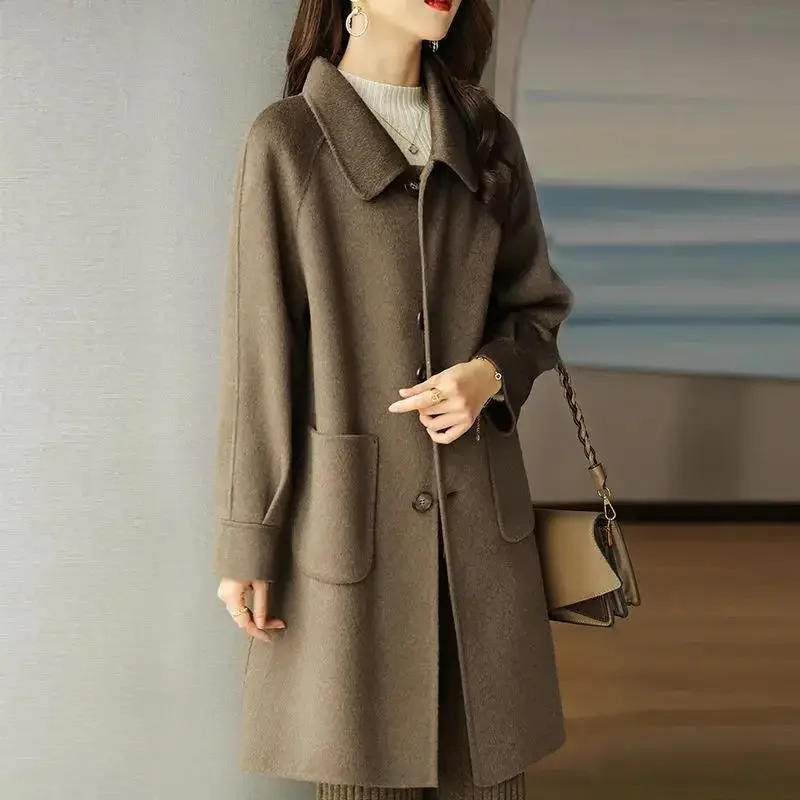 

Woolen coat women's autumn and winter new small thickened Korean version slim temperament medium and long woolen coat