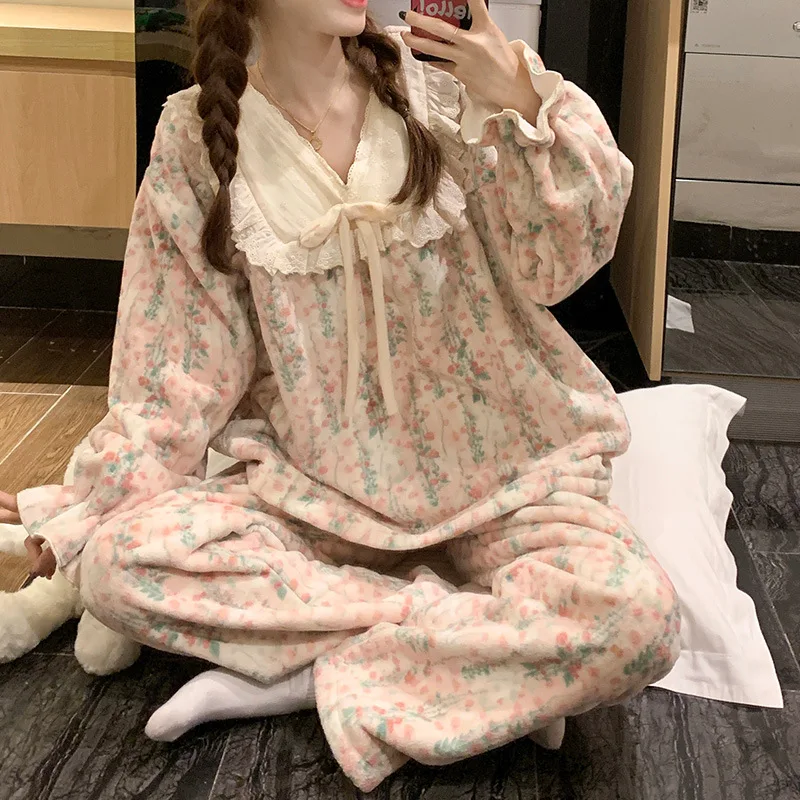 

Пижамы из кораллового флиса, женские осенне-зимние утолщенные теплые милые новые фланелевые домашние костюмы в стиле принцессы