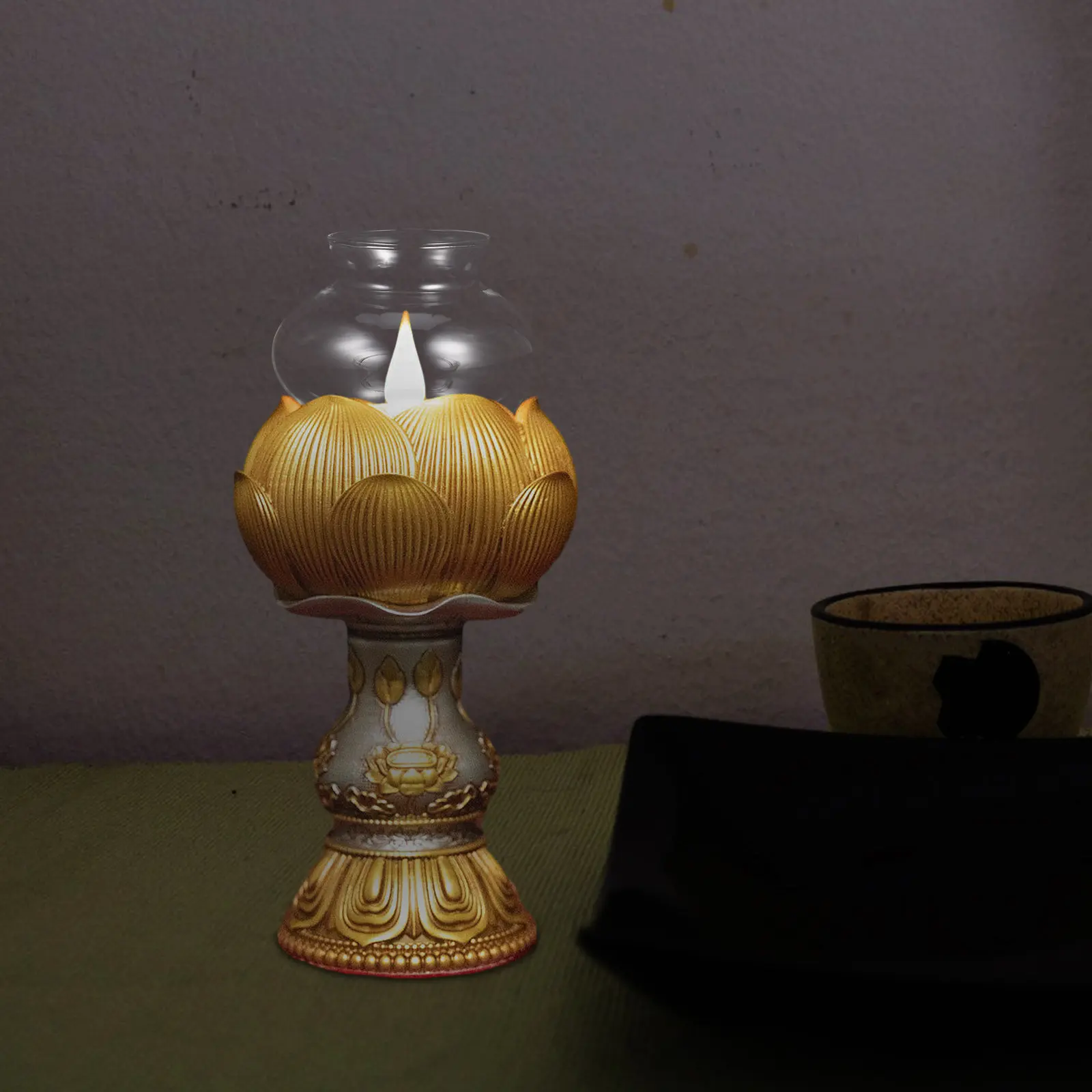 Clear Oil Lamp Chimney Glass Shade Thick Windproof Lamp Glass Cover Replacement for Small Oil Lamps Lampshade