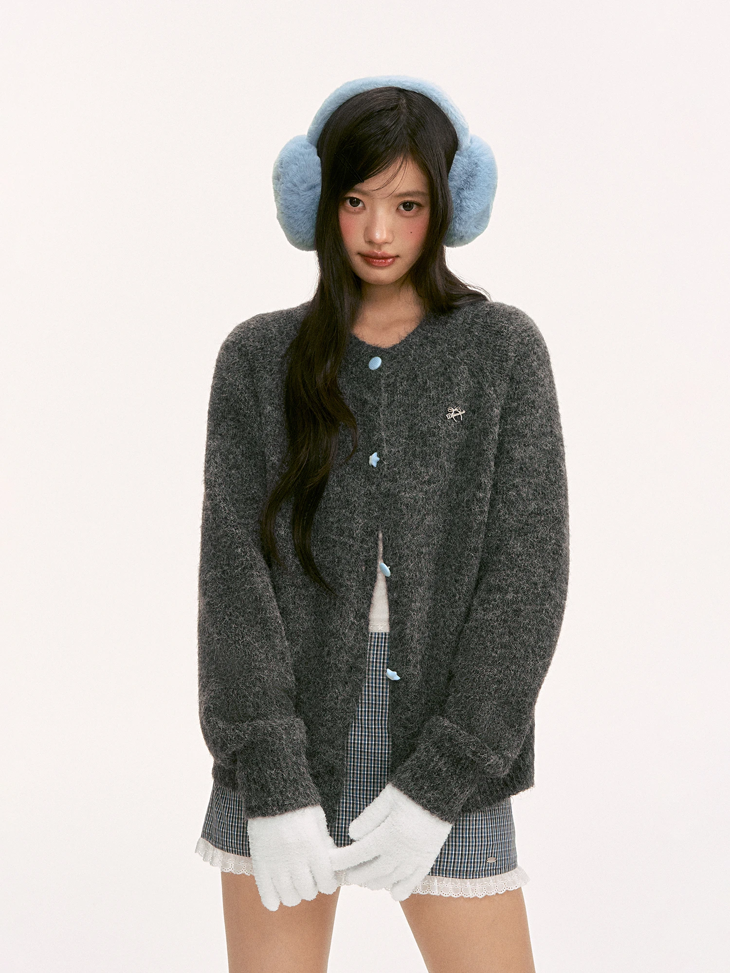 

Вязаный кардиган-жакет для женщин, новинка 2025 года, корейский стиль, свободный свитер с круглым вырезом, осенне-зимняя модная женская вязаная одежда