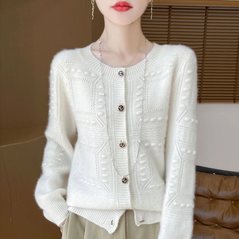 Women's Wool Sweater 2024 Autumn Winter Round Neck New Hollow Loose Knitted Cardigan Jacquard Jacket Korean Version Long Sleeved