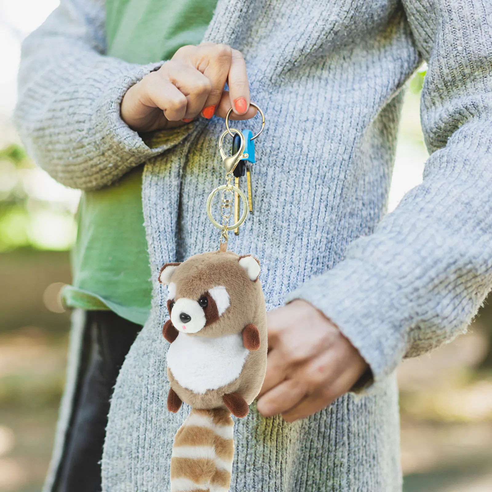 

Keychain Cute Raccoon Bag Pendant Soft Cotton Stuffed Decorative Hanging Keyring Adorable Backpack Charm Accessory
